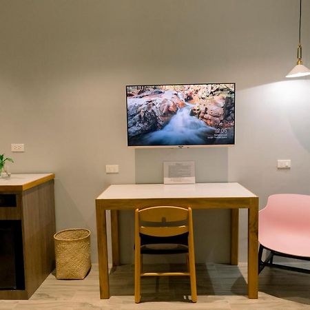 Madonna Hometel And Suites New Pandan Panabo Экстерьер фото
