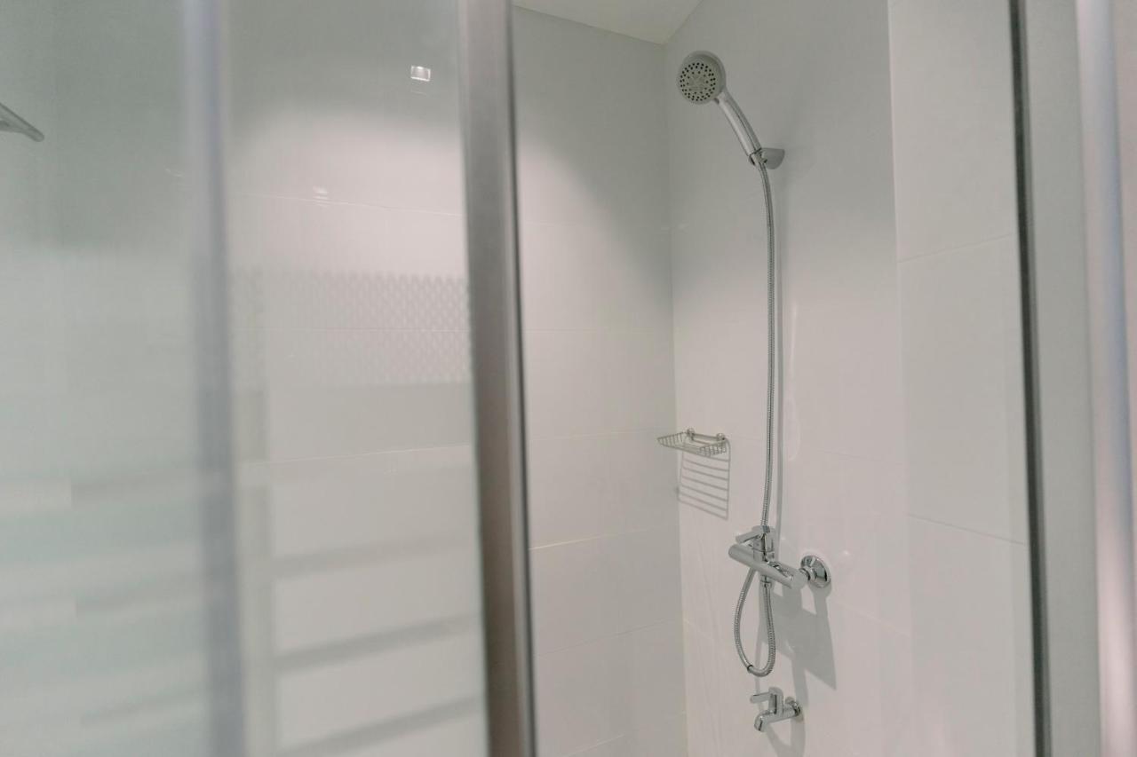 Madonna Hometel And Suites New Pandan Panabo Экстерьер фото