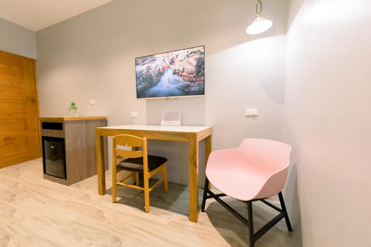 Madonna Hometel And Suites New Pandan Panabo Экстерьер фото
