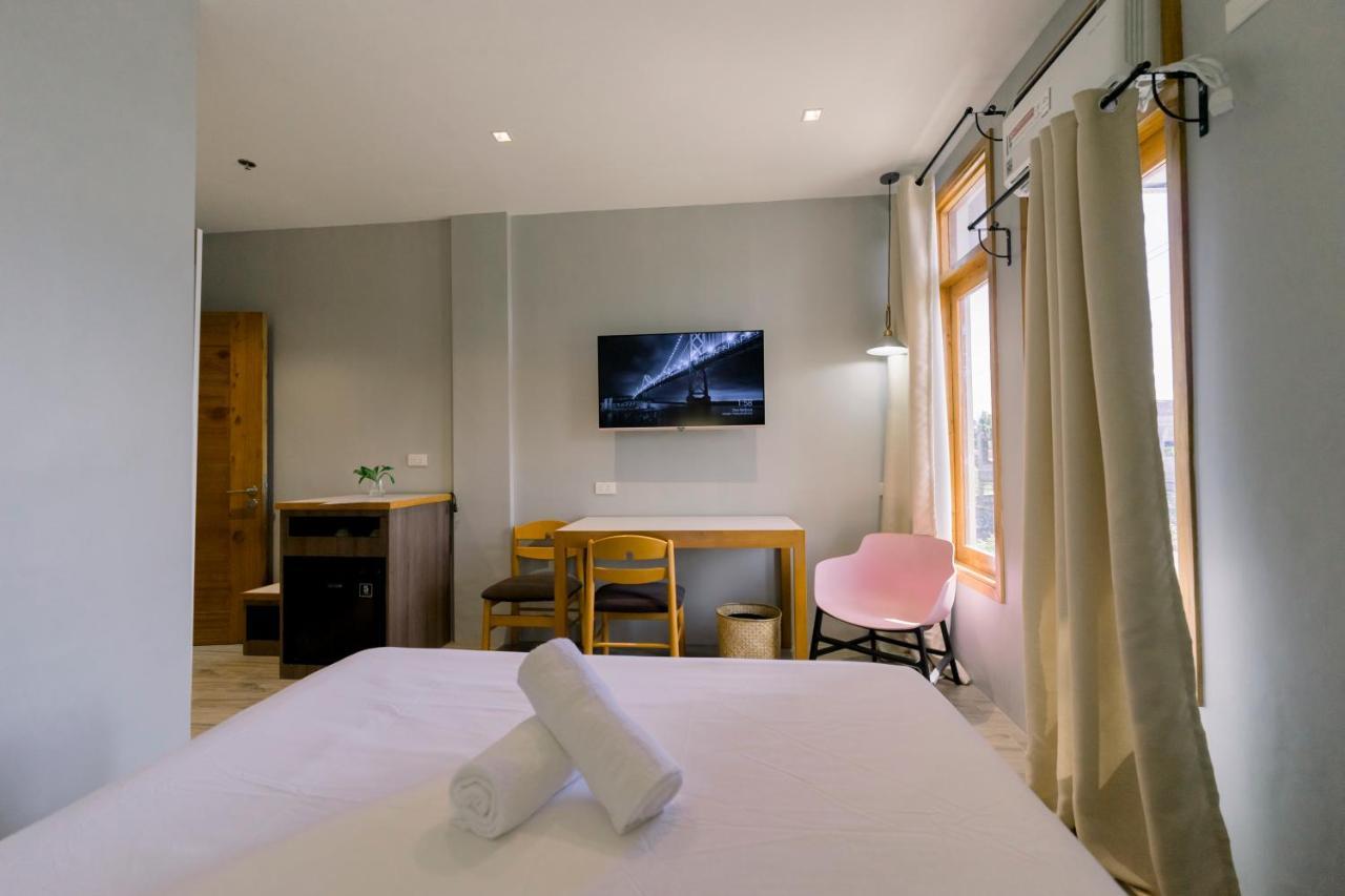Madonna Hometel And Suites New Pandan Panabo Экстерьер фото